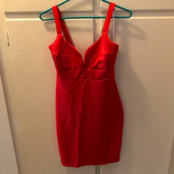 VENUS Dresses & Skirts - NEW Venus Fitted Dress